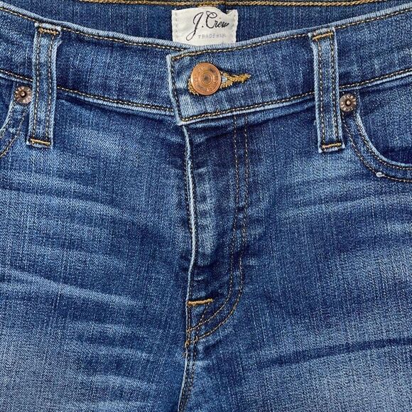 J. Crew Merrill Cut Off Folded Cuff Denim Jean Shorts Size 28 Medium Wash - Picture 3 of 9